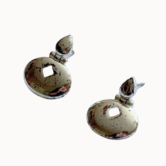 Vintage 1980s Statement Dome Earrings with Cutout Detail - Picture 2 of 4